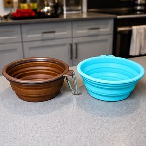 NWT NWOT Pet Travel Bowls Set Collapsible Silicone Dog Cat Water Food Portable